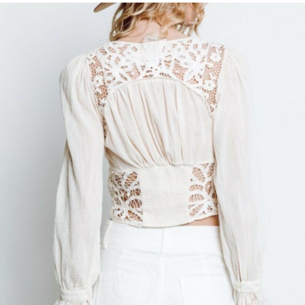 ❌NWT FREE PEOPLE SORELLE CROCHET LACE
CROP TOP XS